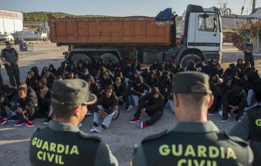 Migrants rescued at sea off the coast of Spain are increasing in number and could surpass arrivals in Greece this year, the International Organization for Migration (IOM) says.