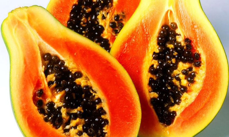 ___9080541___2018___11___7___14___Papayas-56a499e05f9b58b7d0d7bd78