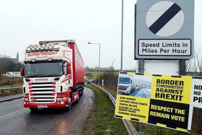 The Irish border issue is one of the key Brexit problemsthat Brussels and London have to resolve before moving on to negotiations about future trade ties