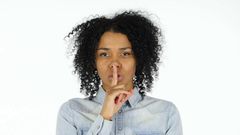 ___9199884___2018___12___14___14___silence-finger-on-lips-by-black-woman_h3xvfczce_thumbnail-full05