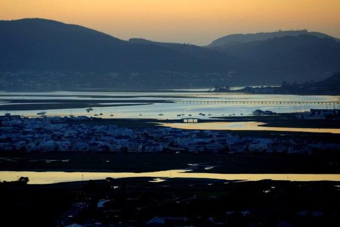 Thousands have had to evacuate Knysna, a town 500 kilometres east of Cape Town on South Africa's famed Garden Route, due to fires