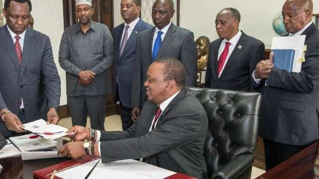 Raila issues ultimatum to Jubilee over new VAT failure to which he will lead calls against it