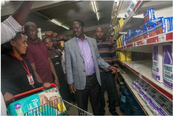 Raila doing Shopping at Uchumi