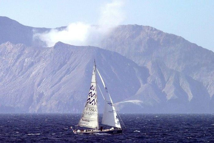 The vast underwater 'lost continent' of Zealandia extends from New Zealand north to New Caledonia and west towards the east coast of Australia