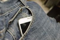 6 places you should never put your phone