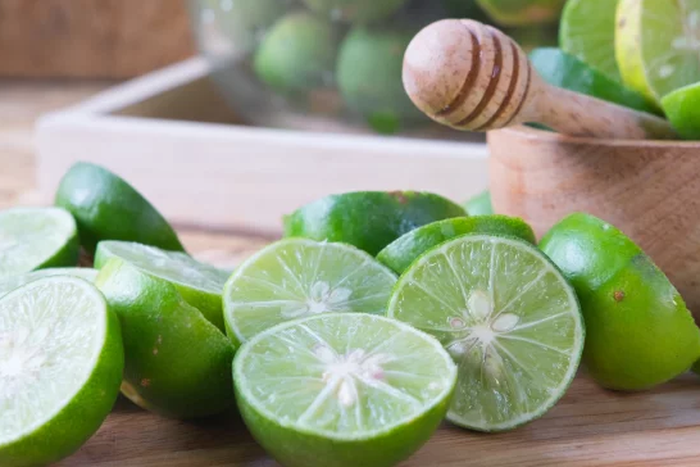 Lime: The health benefits of this fruit are incredible [draxe]