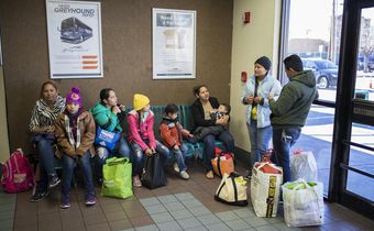 In El Paso, 'Manufactured Crisis' Over Asylum Puts a City on Edge