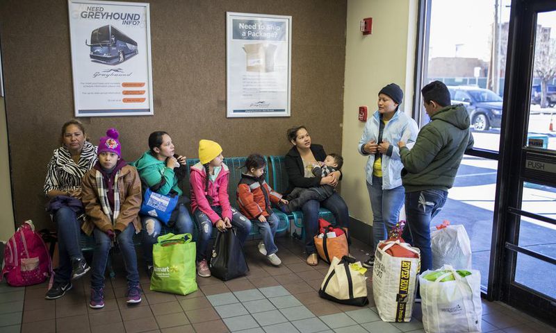 In El Paso, 'Manufactured Crisis' Over Asylum Puts a City on Edge
