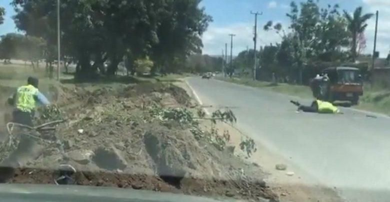 ___9138198___2018___11___26___8___tuk-tuk