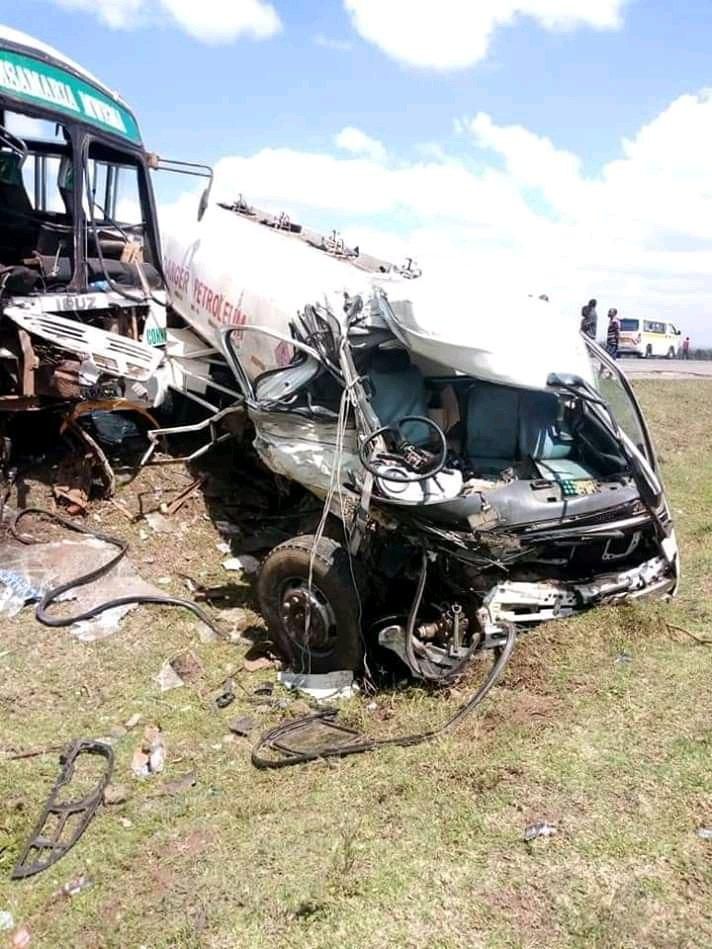 Wreckage of Bus and tanker accident at Salgaa area