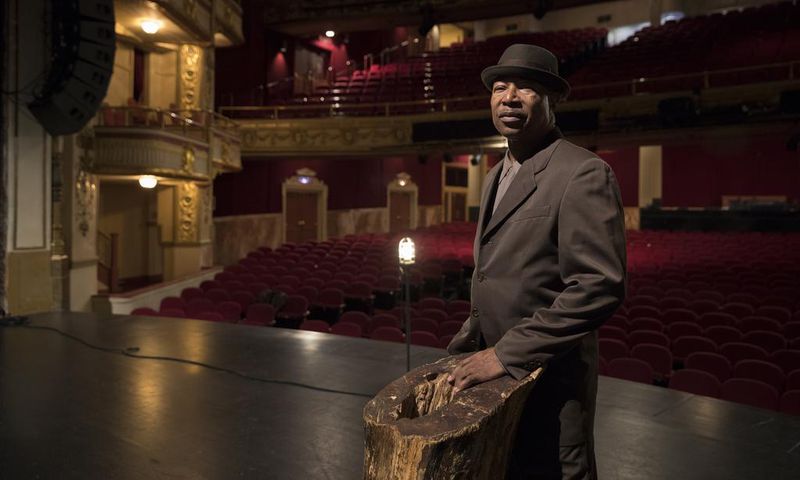 The Warm-up Master of Amateur Night at the Apollo Is Retiring. Wait, He Changed His Mind.