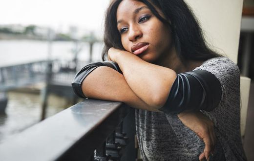 ___9098815___2018___11___13___7___depressed-woman2