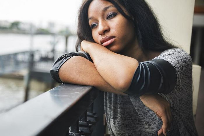 ___9098815___2018___11___13___7___depressed-woman2