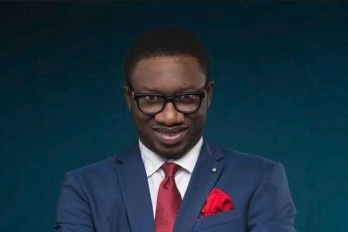 Emmanuel Ugolee is the host of "The Gist".