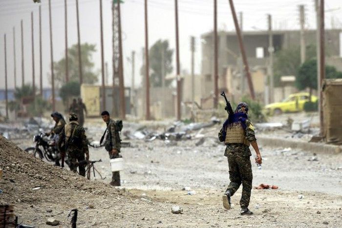 Civilians are fleeing the Islamic State group stronghold of Raqa as fighters from the Syrian Democratic Forces (SDF) step up efforts to capture the city