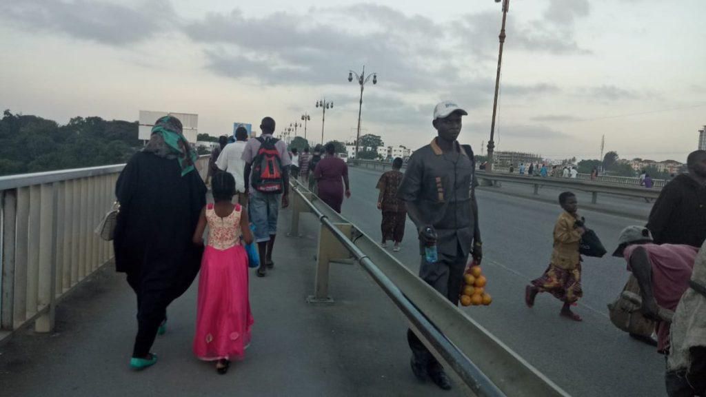 ___9094626___2018___11___12___6___stranded