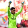 Manchester City have signed Brazilian goalkeeper Ederson Moraes from Benfica