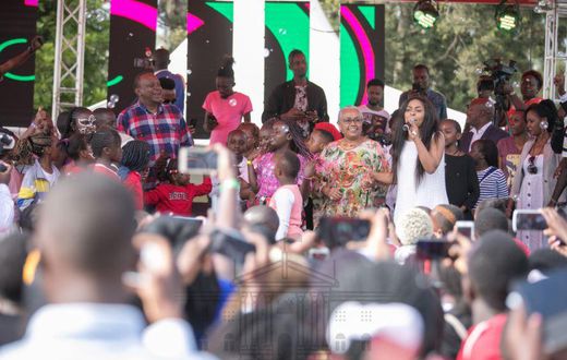 President Uhuru Kenyatta and First Lady Margaret Kenyatta when they hosted children to a Christmas Party at State House