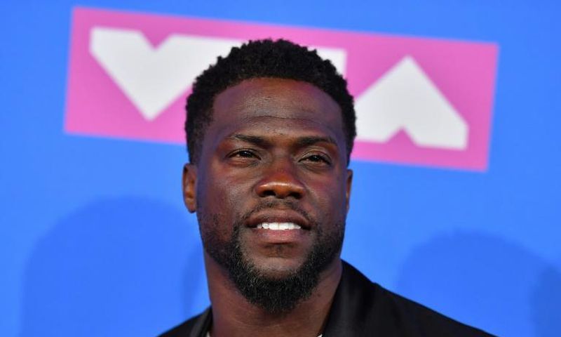 US actor comedian Kevin Hart has opted to withdraw as host of the Oscars rather than apologize for past anti-gay tweets
