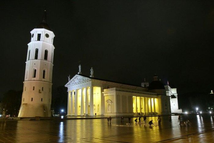 Some 30,000 Catholics gathered at Vilnius's central cathedral square for a mass honouring Archbishop Teofilius Matulioni, who was officially recognised as a martyr in December by Pope Francis