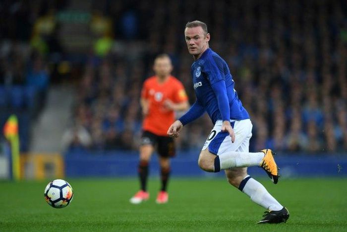 English striker Wayne Rooney played his second game with Everton, his boyhood football club, helping his team achieve a 1-0 victory over Slovakia