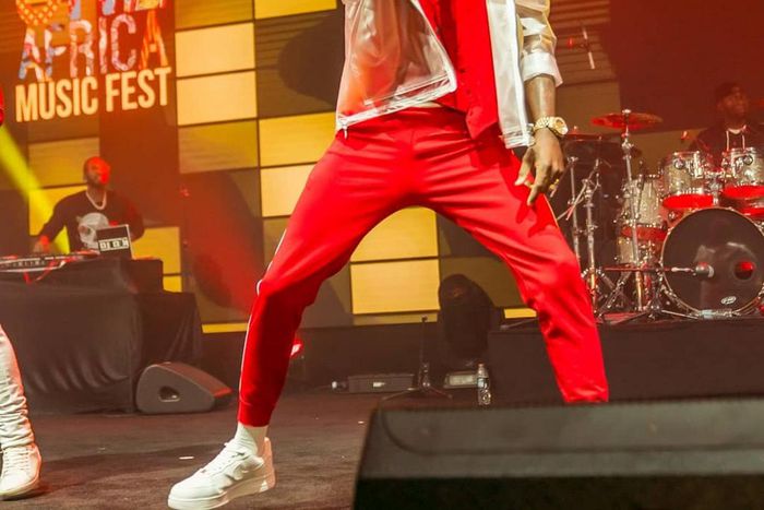 Diamond  . I’m very sorry- Rapper Fid Q forced to apologise to Diamond