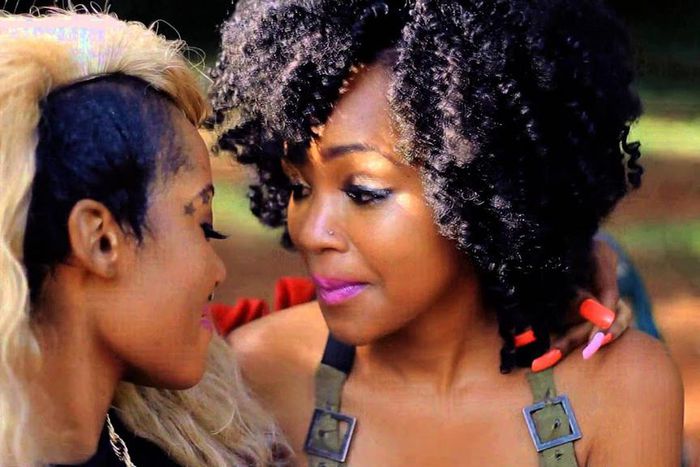 ___9087371___2018___11___9___10___bisex