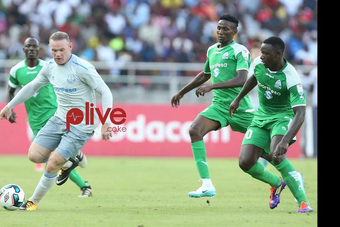 ___6989447___https:______static.pulse.com.gh___webservice___escenic___binary___6989447___2017___7___13___18___Wayne+Rooney+against+Gor+Mahia+players