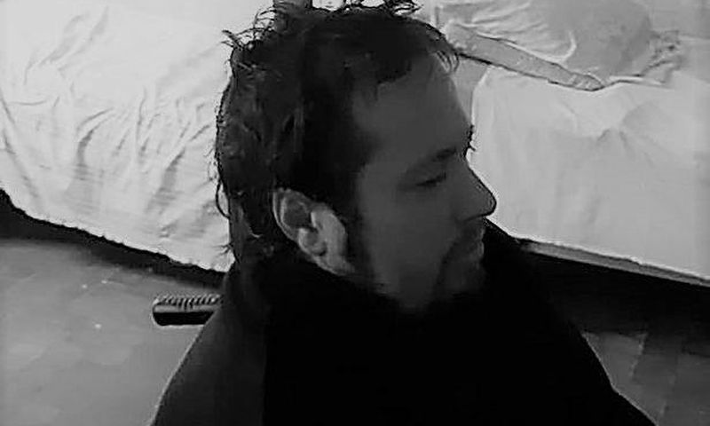 ___8956289___2018___10___9___15___0_PAY-Knife-in-the-head-2-east2west-news