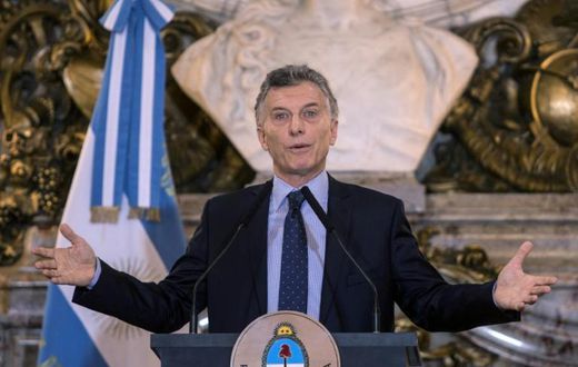 President Mauricio Macri struggles, fails to get Argentina's economy growing