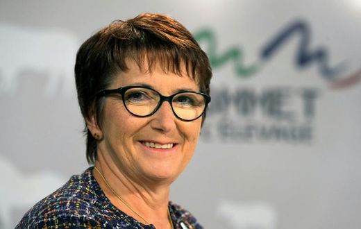 "They want an apolitical movement, without unions, and I respect that," Lambert said, adding that farmers were facing "specific problems"