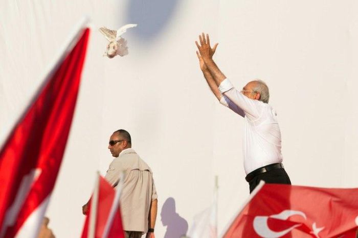 Turkish opposition leader Kemal Kilicdaroglu, seen releasing a dove during Sunday's huge Istanbul rally, Monday visited jailed lawmaker Enis Berberoglu, whose plight his month-long "justice march" highlighted