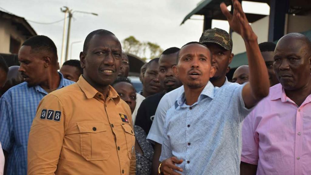 ___9126582___2018___11___21___15___moha+ruto+dp