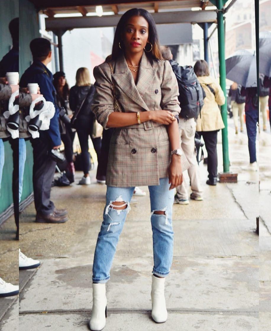 The boyfriend blazer is back with a bang and here's how to style it (Photos)