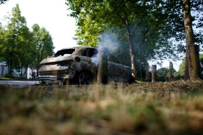 Protestors have torched cars and blocked roads in Hamburg, ahead of the G20 summit in the German city, July 7, 2017