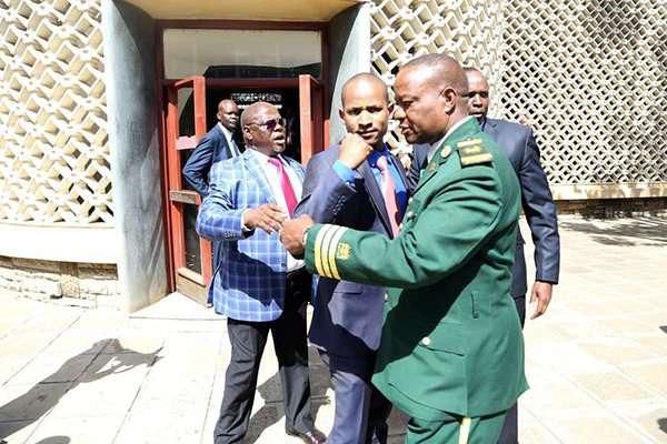 ___9131505___2018___11___23___8___Babu-pic