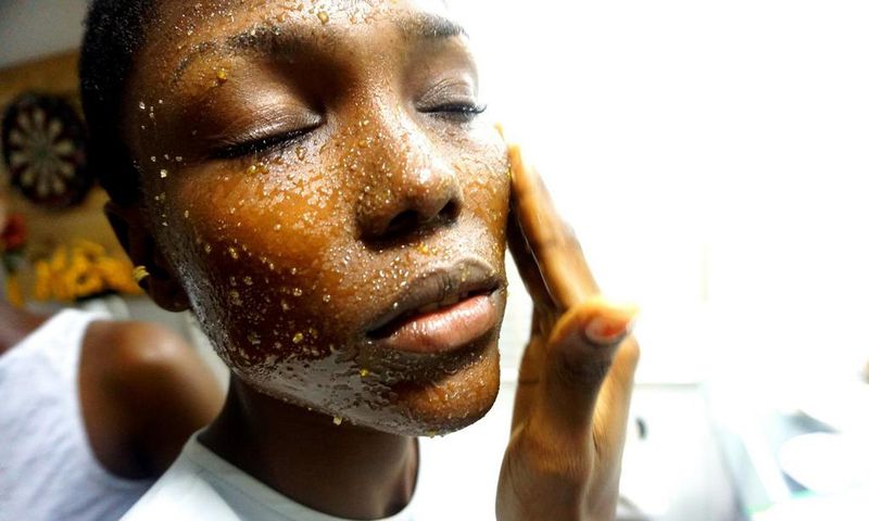 ___9172669___2018___12___6___8___exfoliate