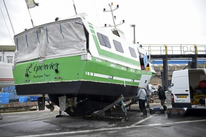 There have been a number of recent incidents in which migrants have tried to make the Channel crossing to England in boats stolen from northern French ports
