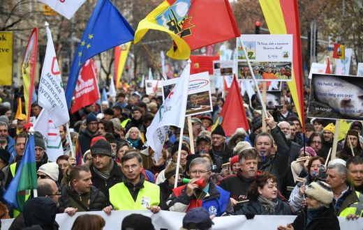 Hungary's draft Labour bill seeks a large hike in maximum annual overtime hours that employers can demand, as well as the time period for calculating overtime payments