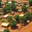 Violence has flared in the Central African Republic town of Bria despite a ceasefire agreement brokered in Rome