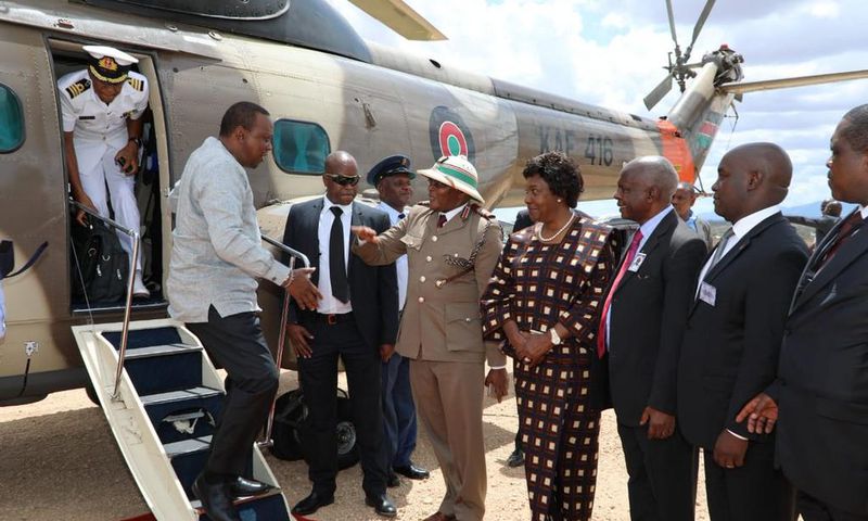___9088728___2018___11___9___14___kalonzo+uhuru