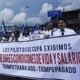 Copa Airlines pilots protest in front of the Tocumen airport on June 8, 2017 in Panama City demanding a pay rise
