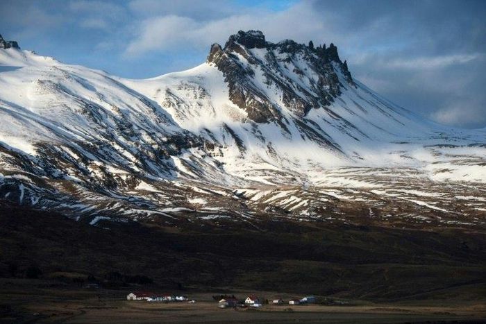 Iceland's dramatic landscapes are popular with filmmakers, offering a backdrop for action-filled scenes, apocalyptic scenery or futuristic worlds