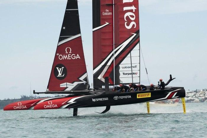 Emirates Team New Zealand races against Oracle Team USA in the Great Sound during the 35th America's Cup June 24, 2017 in Hamilton, Bermuda