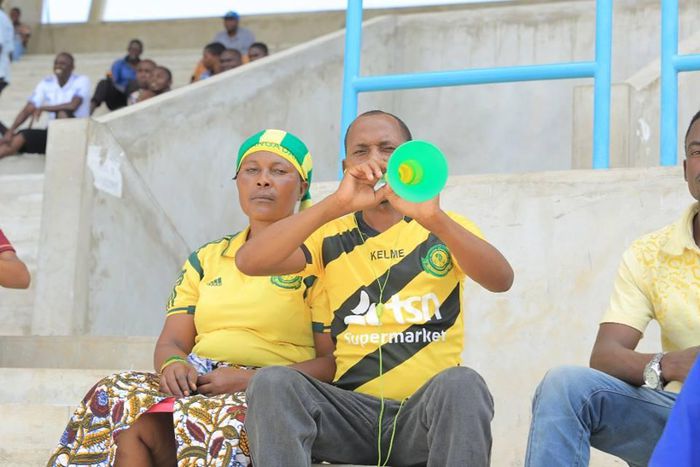 ___6812406___https:______static.pulse.com.gh___webservice___escenic___binary___6812406___2017___6___9___17___Yanga+fans_1