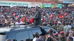 President Uhuru Kenyatta with residents of Mosoriot, Nandi County.