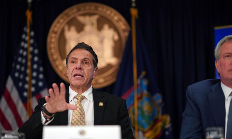 With a Fresh Swipe at Trump, Cuomo Pardons 22 Immigrants