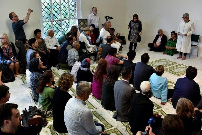 Men and women mingle at Berlin's new mosque, founded by among others Turkish-born women's rights activist Seyran Ates -- but Turkey's religious affairs agency is not happy