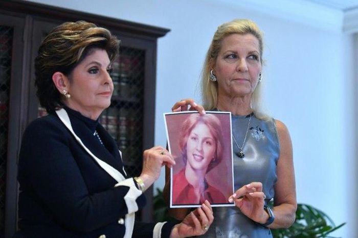 Attorney Gloria Allred (left) and a woman who gave her name only as Robin accuse Roman Polanski of having sexually assaulted Robin when she was a minor