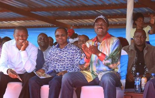 Wiper party leader Kalonzo Musyoka with MPs Gideon Ndambuki and Daniel Maanzo